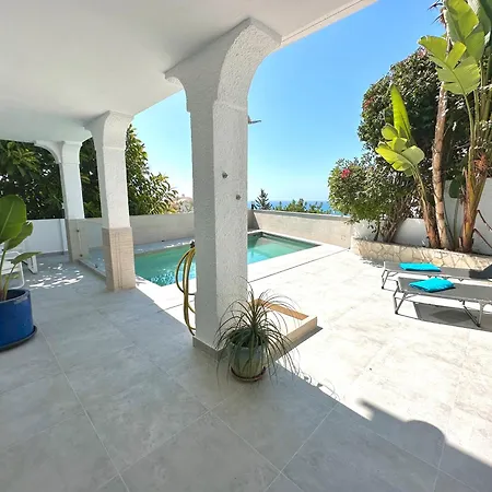 Willa Family Burriana Nerja